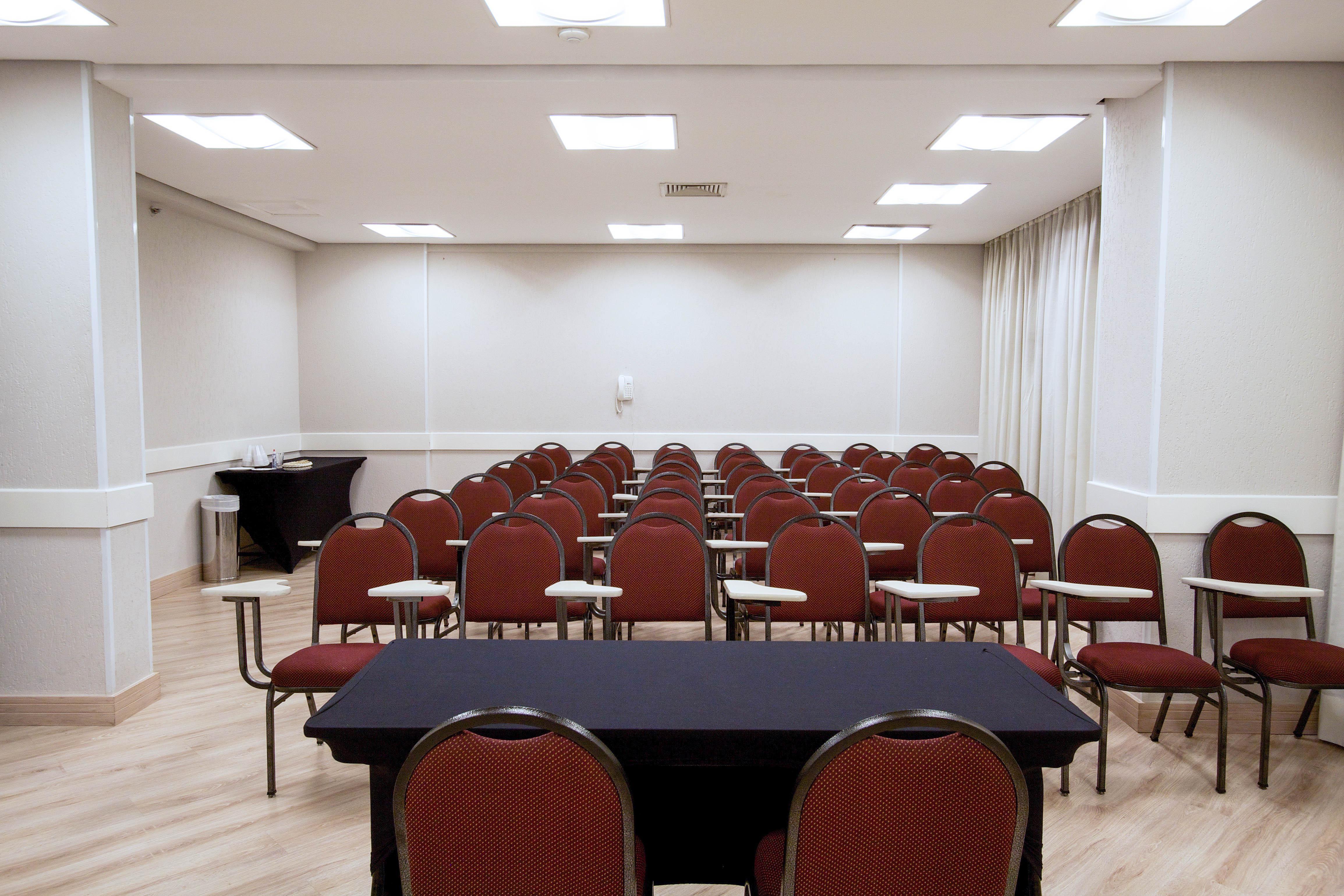 Bristol International Guarulhos Hotel Exterior photo