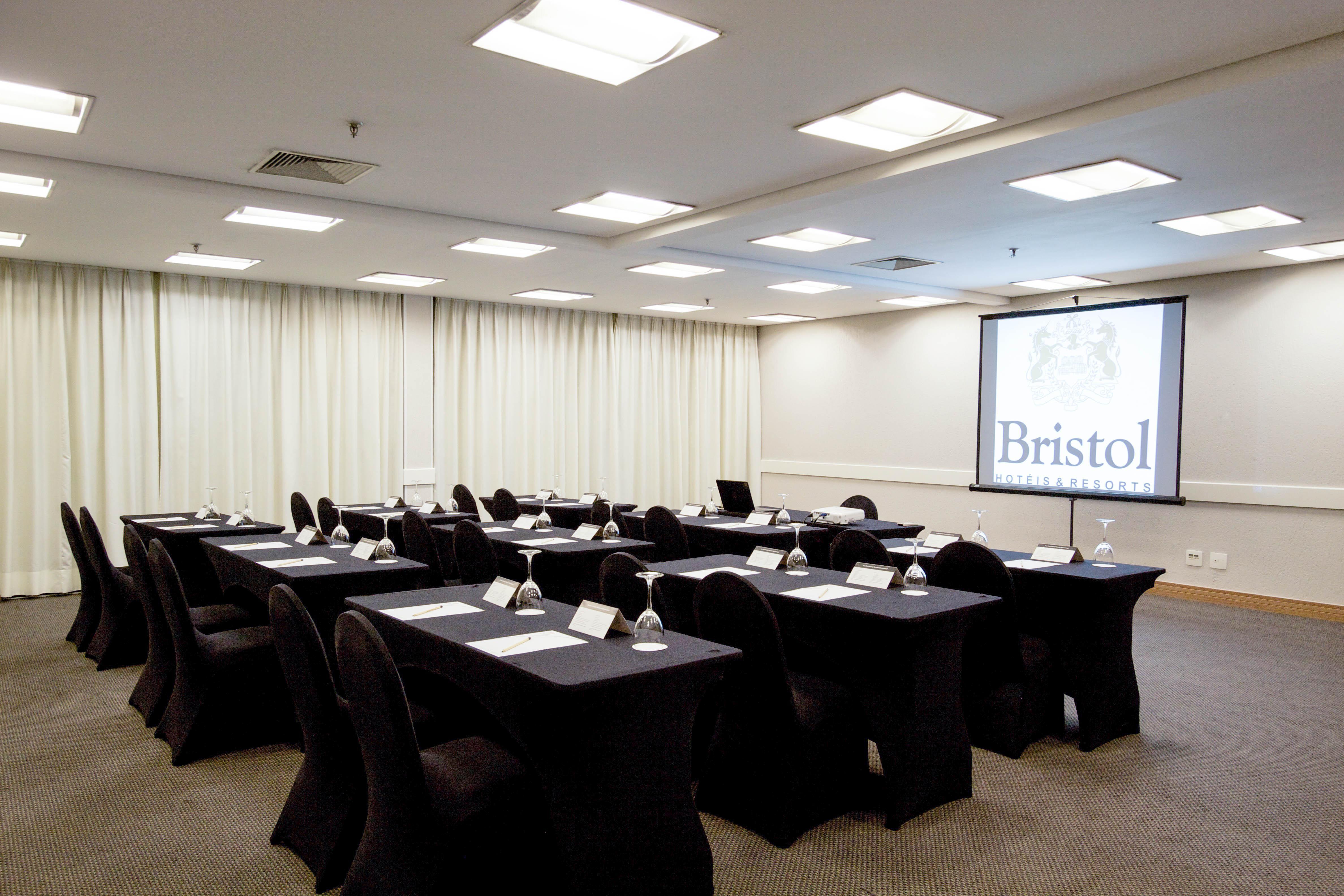 Bristol International Guarulhos Hotel Exterior photo